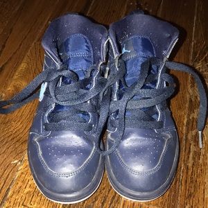 Kids sneakers (AJ 1s)